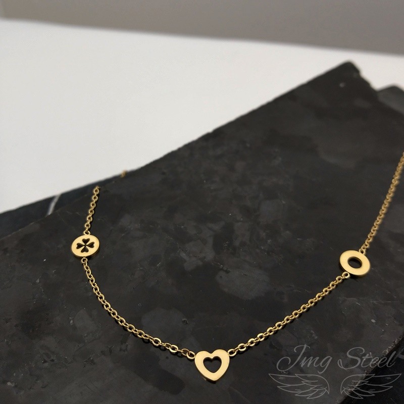 Łańcuszek celebrytka z sercem